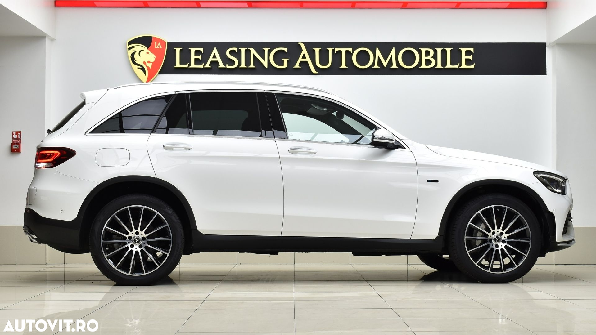 Mercedes-Benz GLC - 6