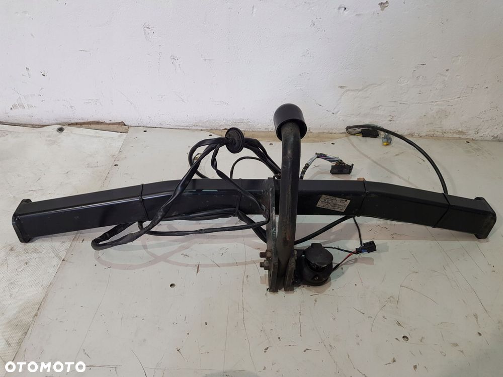 hak holowniczy 8201264269 renault megane iii lift 12r eu kombi - 5