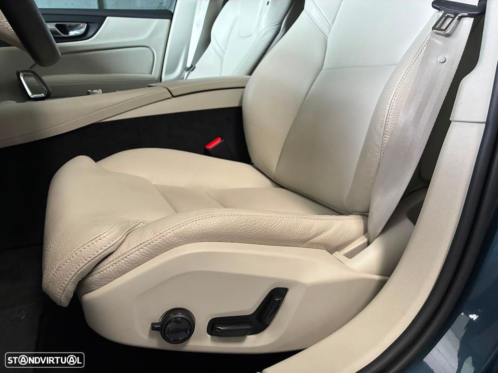 Volvo V60 - 21