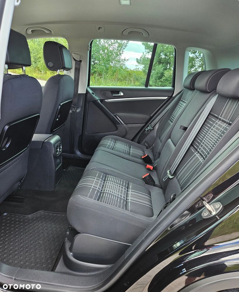 Volkswagen Tiguan 1.4 TSI Sport&Style - 8