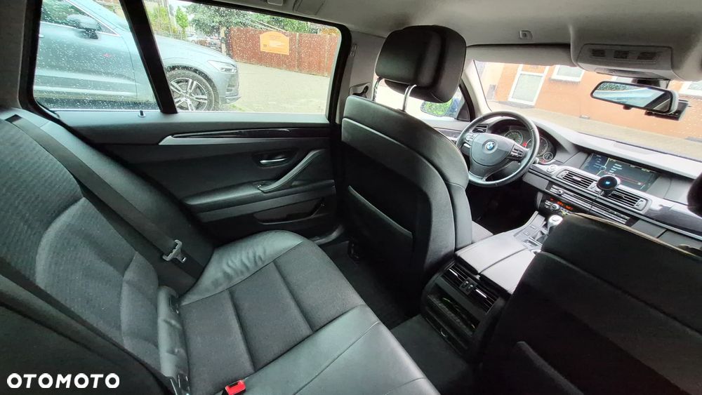 BMW Seria 5 - 22