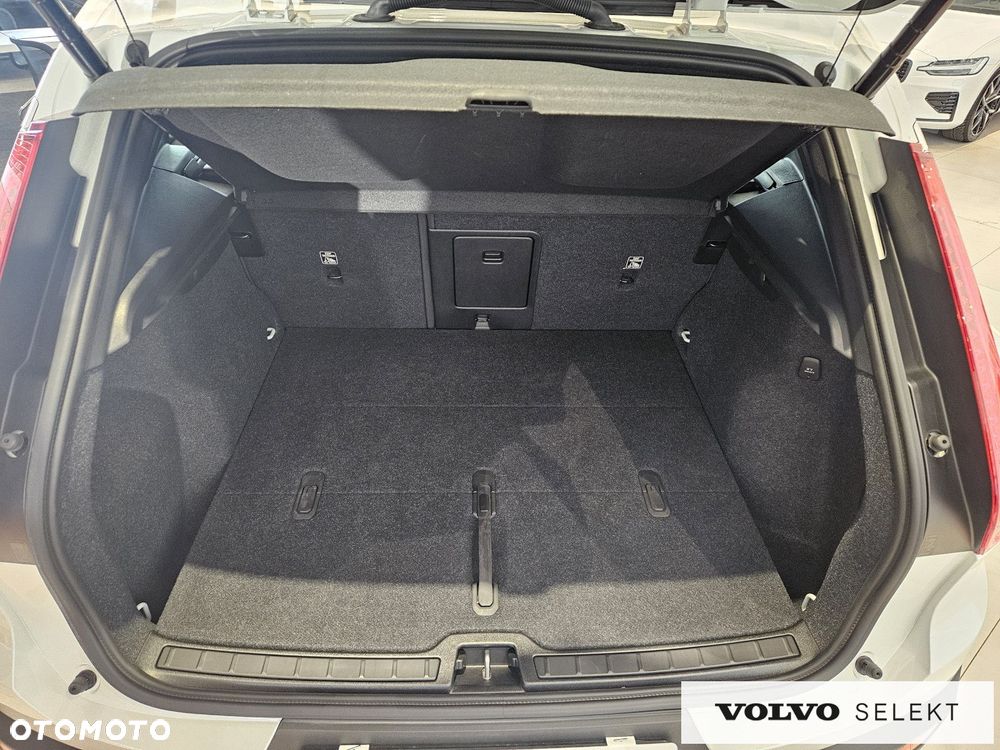 Volvo XC 40 - 27