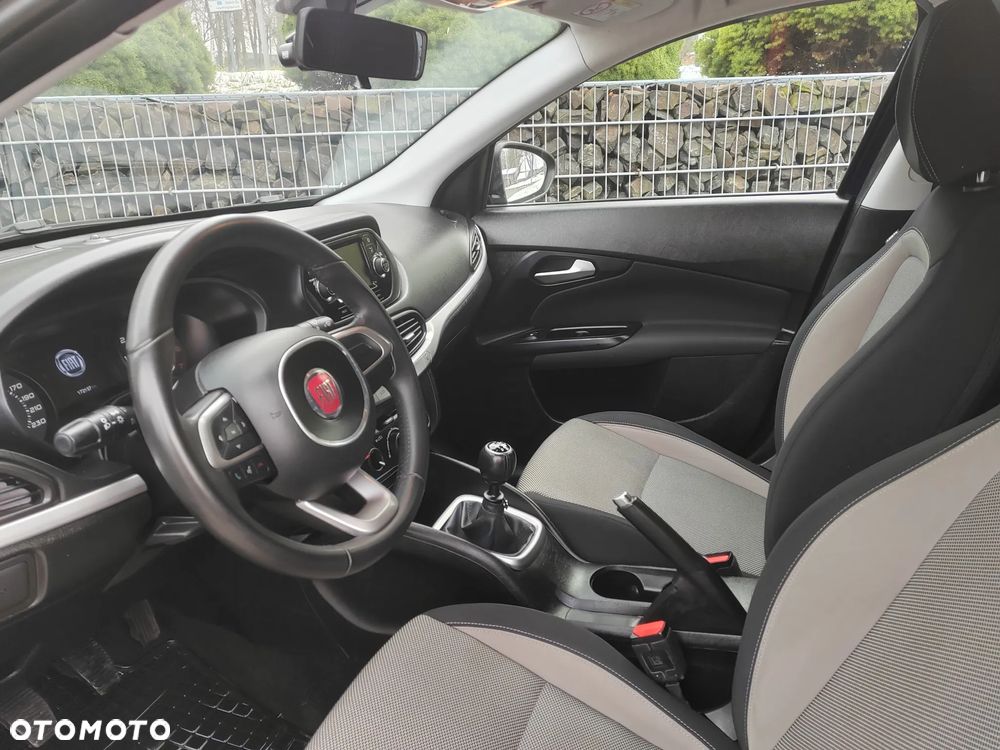 Fiat Tipo 1.4 16V More - 2