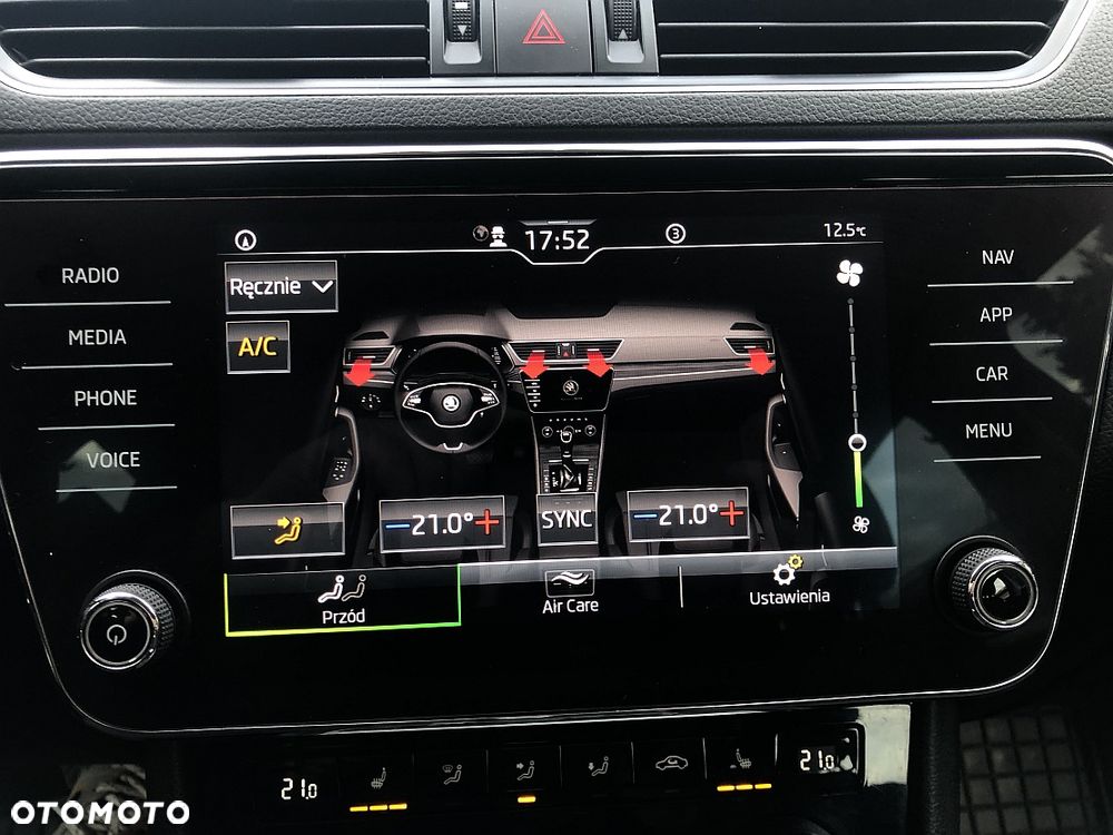 Skoda Superb 2.0 TDI SCR Style DSG - 23