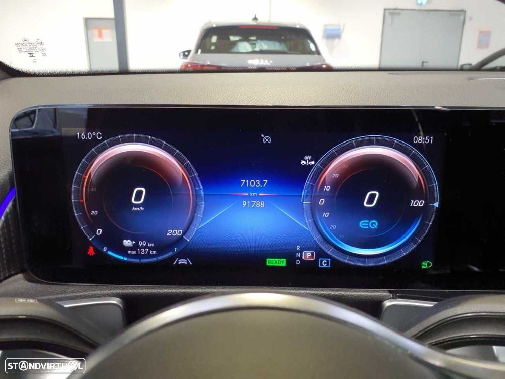 Mercedes-Benz EQB 250 Progressive - 9