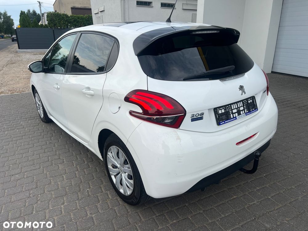 Peugeot 208 1.6 BlueHDi Allure S&S - 4