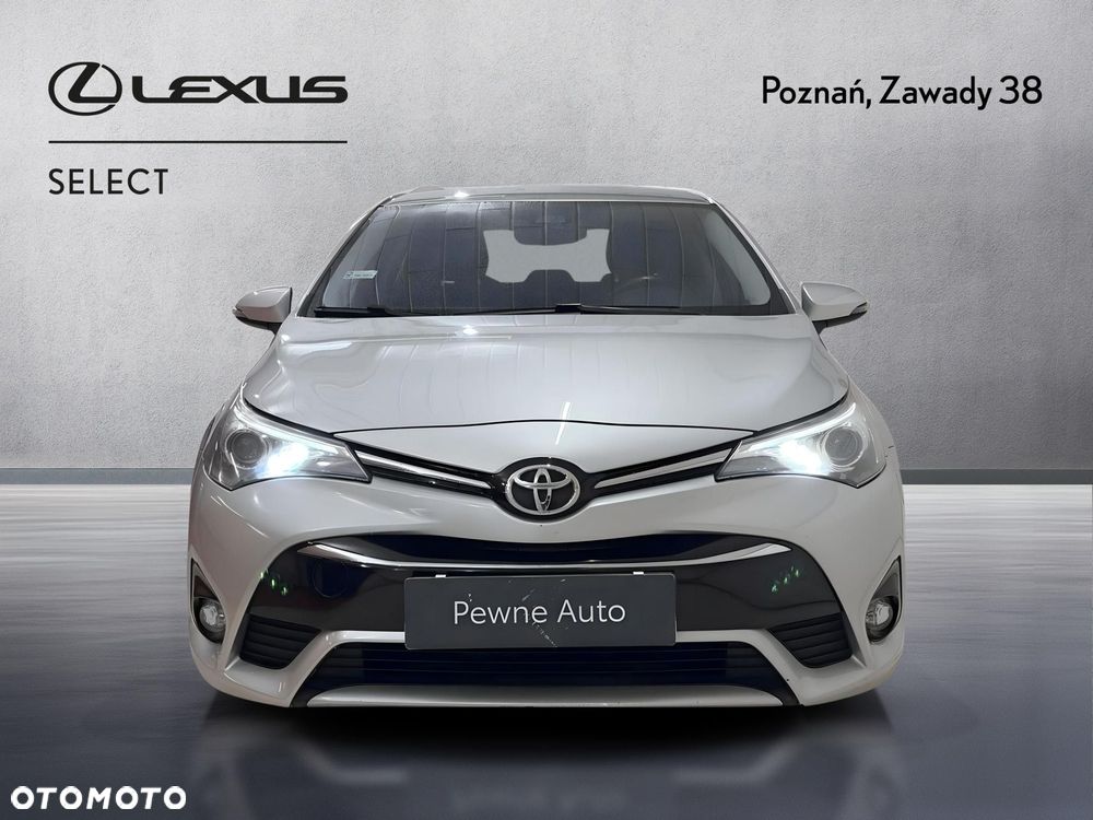 Toyota Avensis - 6
