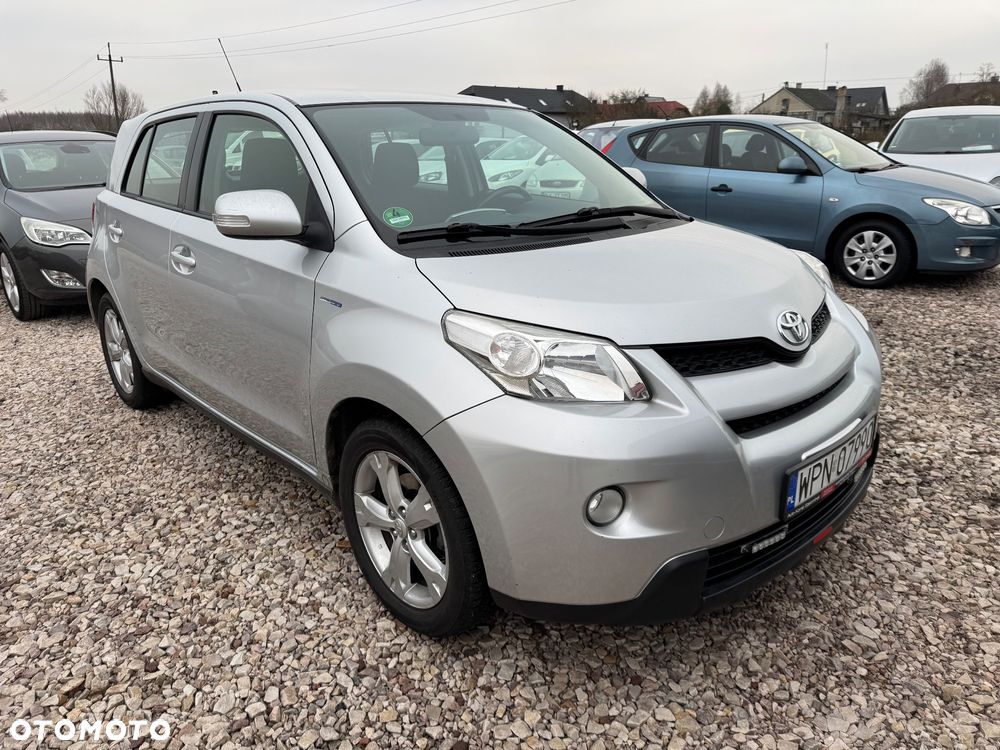 Toyota Urban Cruiser - 1