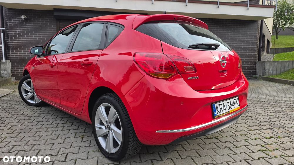 Opel Astra 1.6 Exklusiv - 37