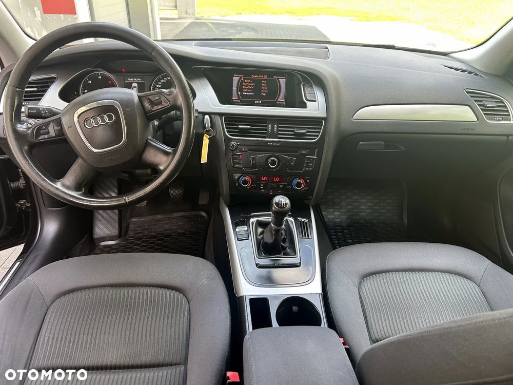 Audi A4 Limousine 2.0 TDI - 11