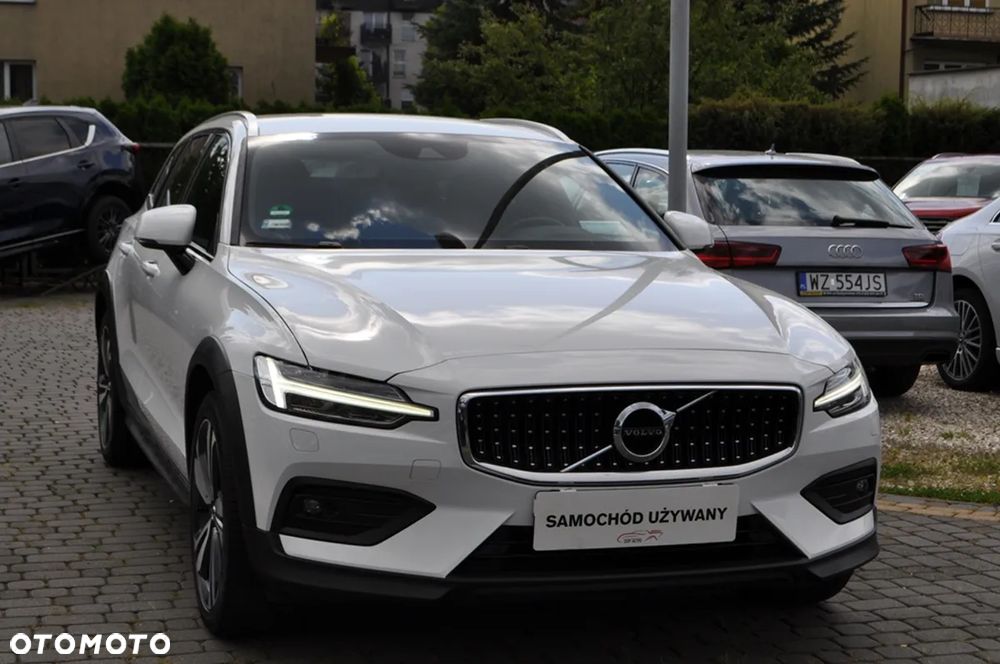 Volvo V60 Cross Country Pro T5 AWD - 7