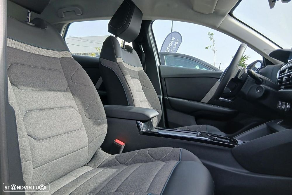 Citroën C4 1.2 PureTech Plus EAT8 - 14
