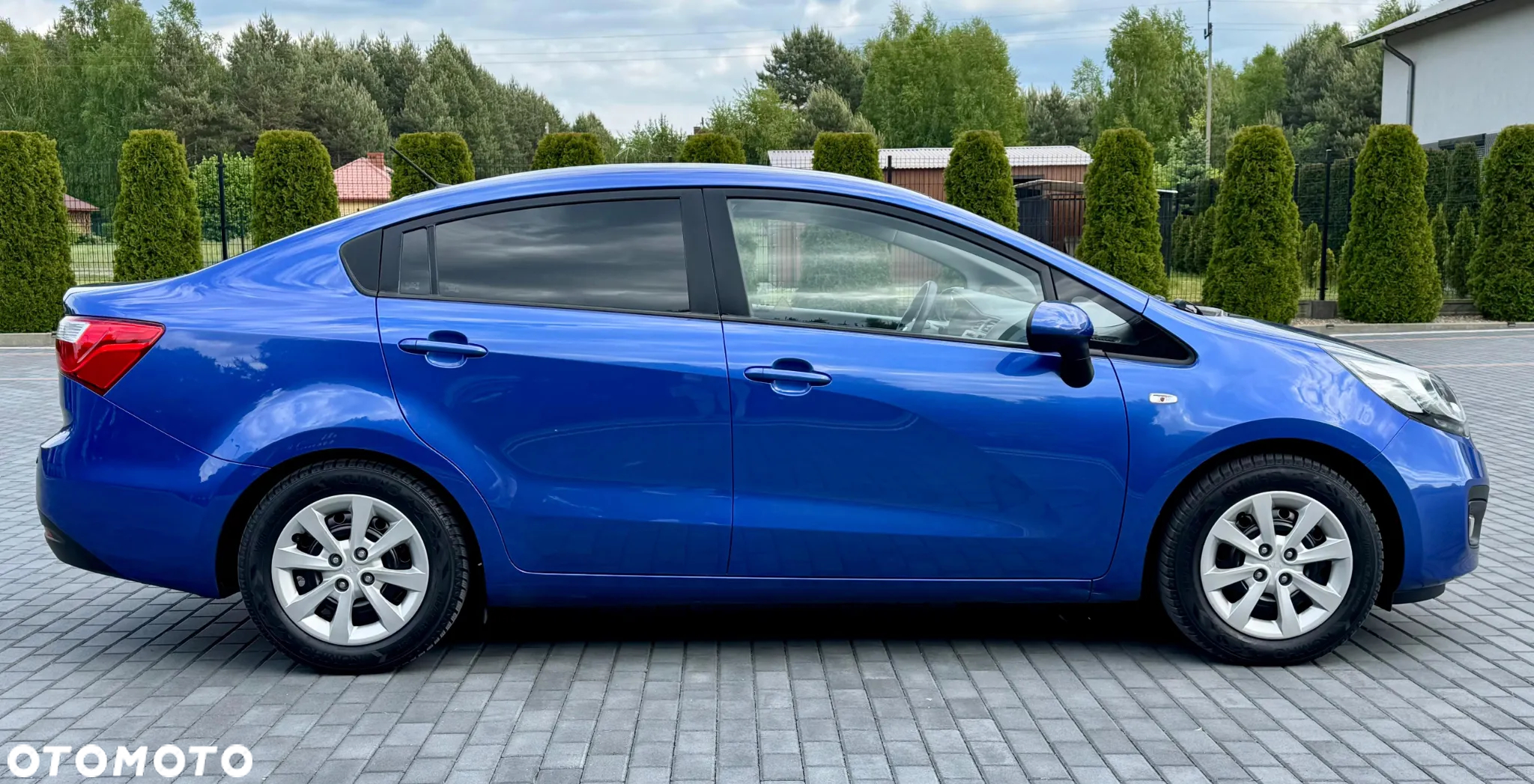 Kia Rio 1.2 L - 7
