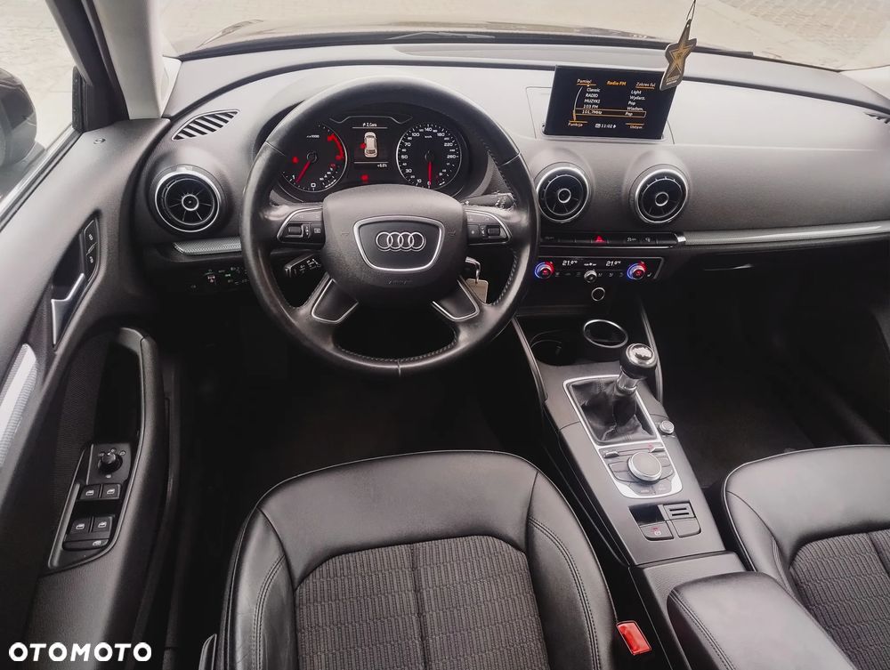 Audi A3 Sportback 2.0 TDI sport - 12