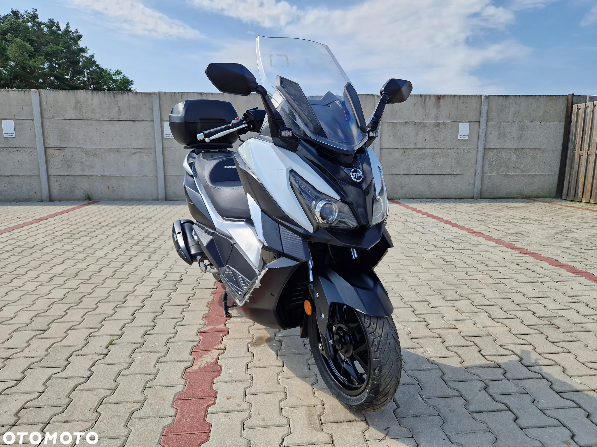SYM CRUiSYM - 3