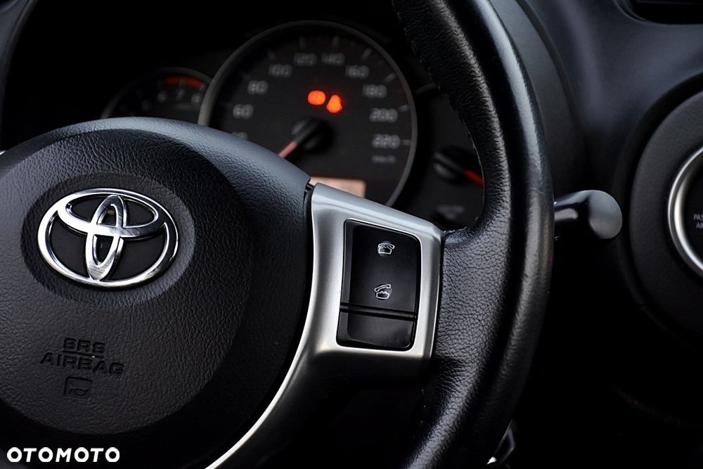 Toyota Yaris 1.33 Sol - 21