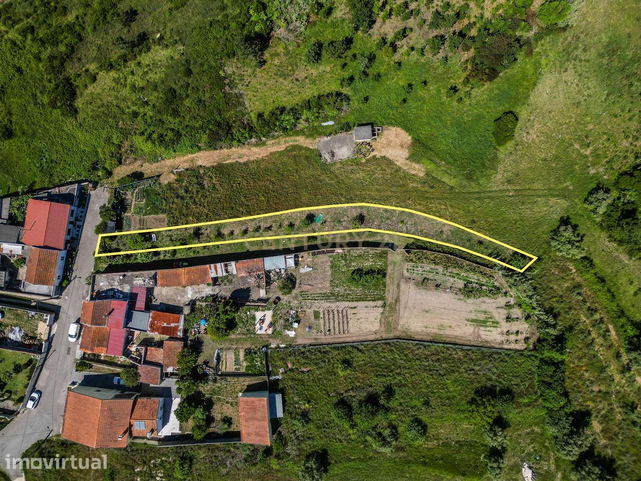 Moradia T2 com garagem e quintal nas Alhadas – a poucos minutos da Fig - Grande imagem: 5/60