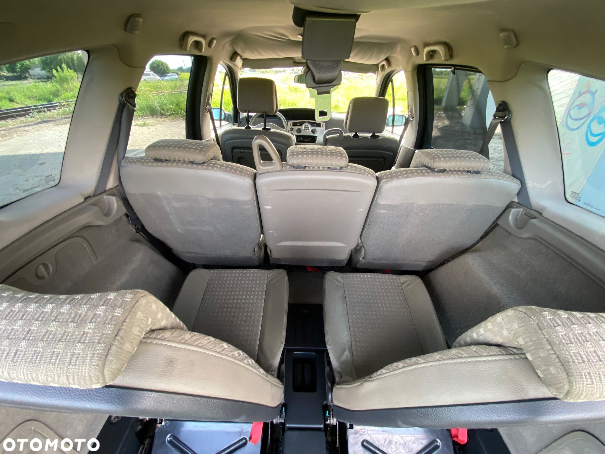 Renault Scenic - 16