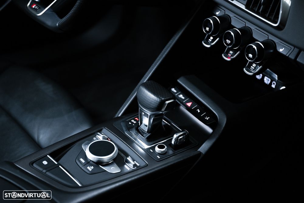 Audi R8 Coupé V10 5.2 FSI quattro S tronic - 14