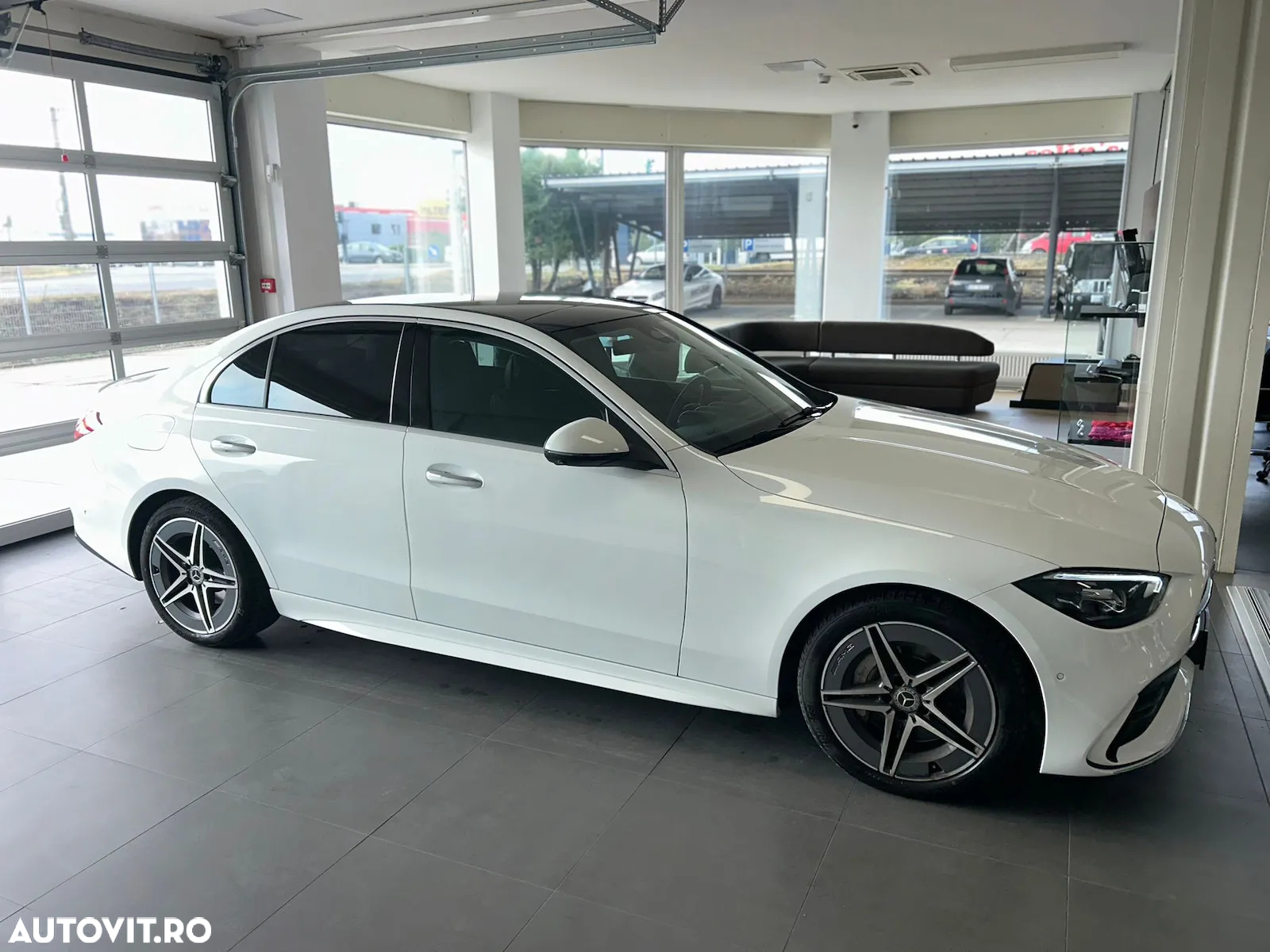 Mercedes-Benz C 180 9G-TRONIC AMG Line - 5