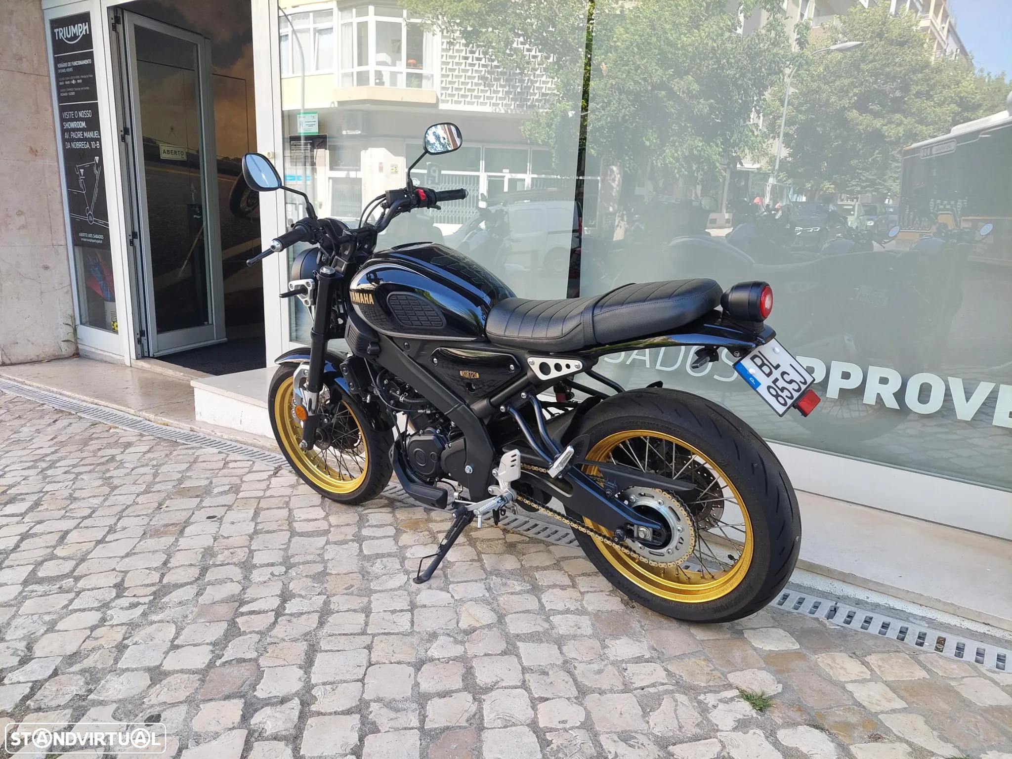 Yamaha XSR 125 LEGACY - 5