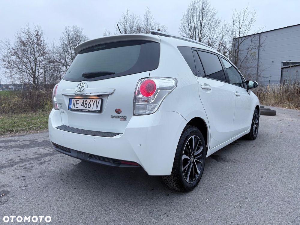 Toyota Verso 1.8 Premium 7os MS - 18
