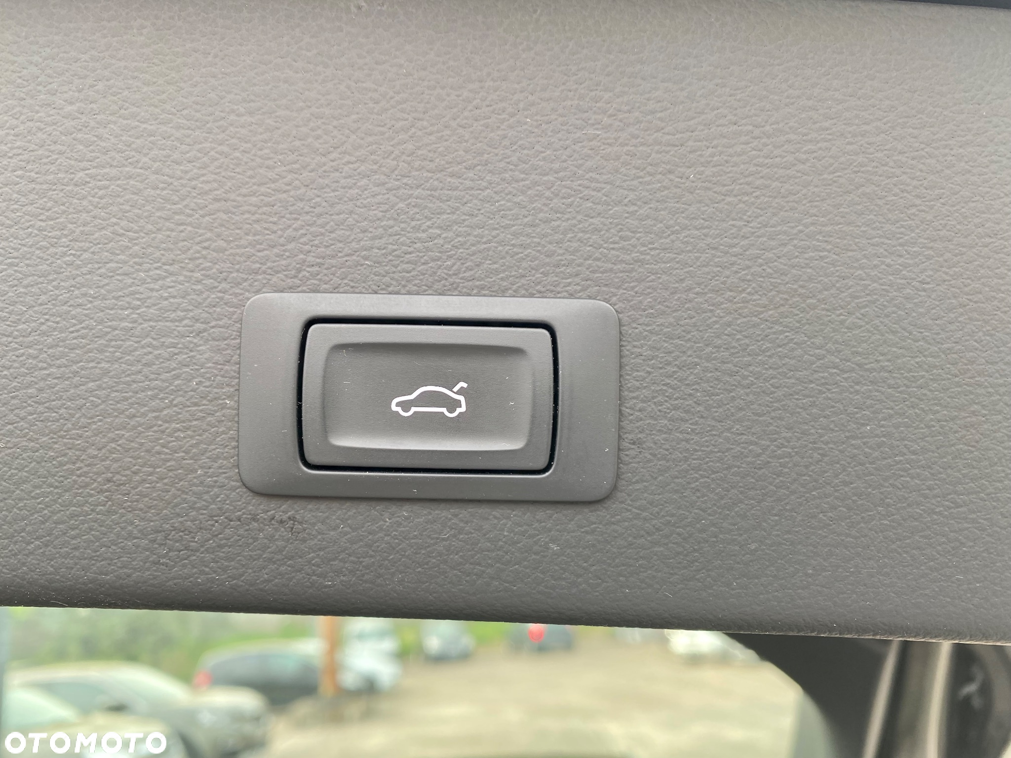 Audi A6 Avant 2.0 TDI Ultra S tronic - 27