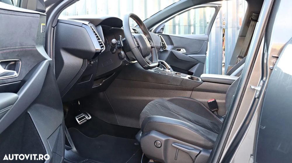 DS Automobiles DS 7 Crossback 1.6 PHeV AWD 300 EAT8 PERFORMANCE LINE + - 11
