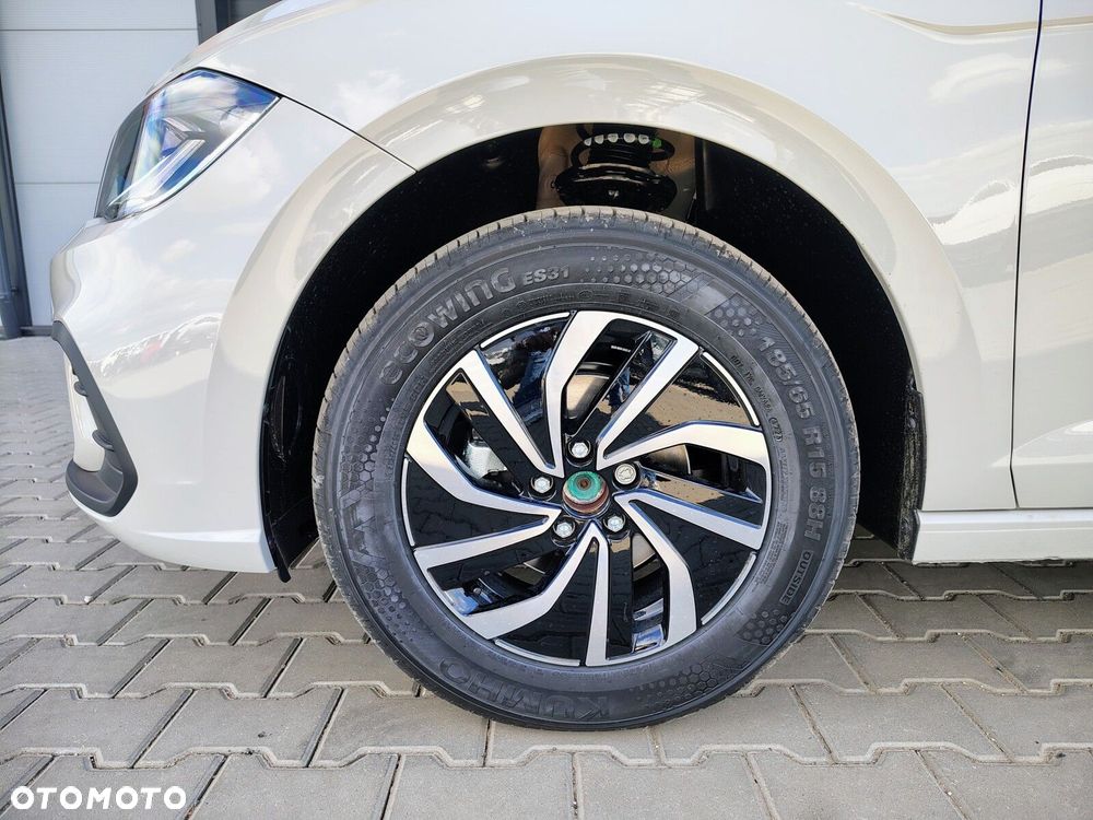 Volkswagen Polo - 7