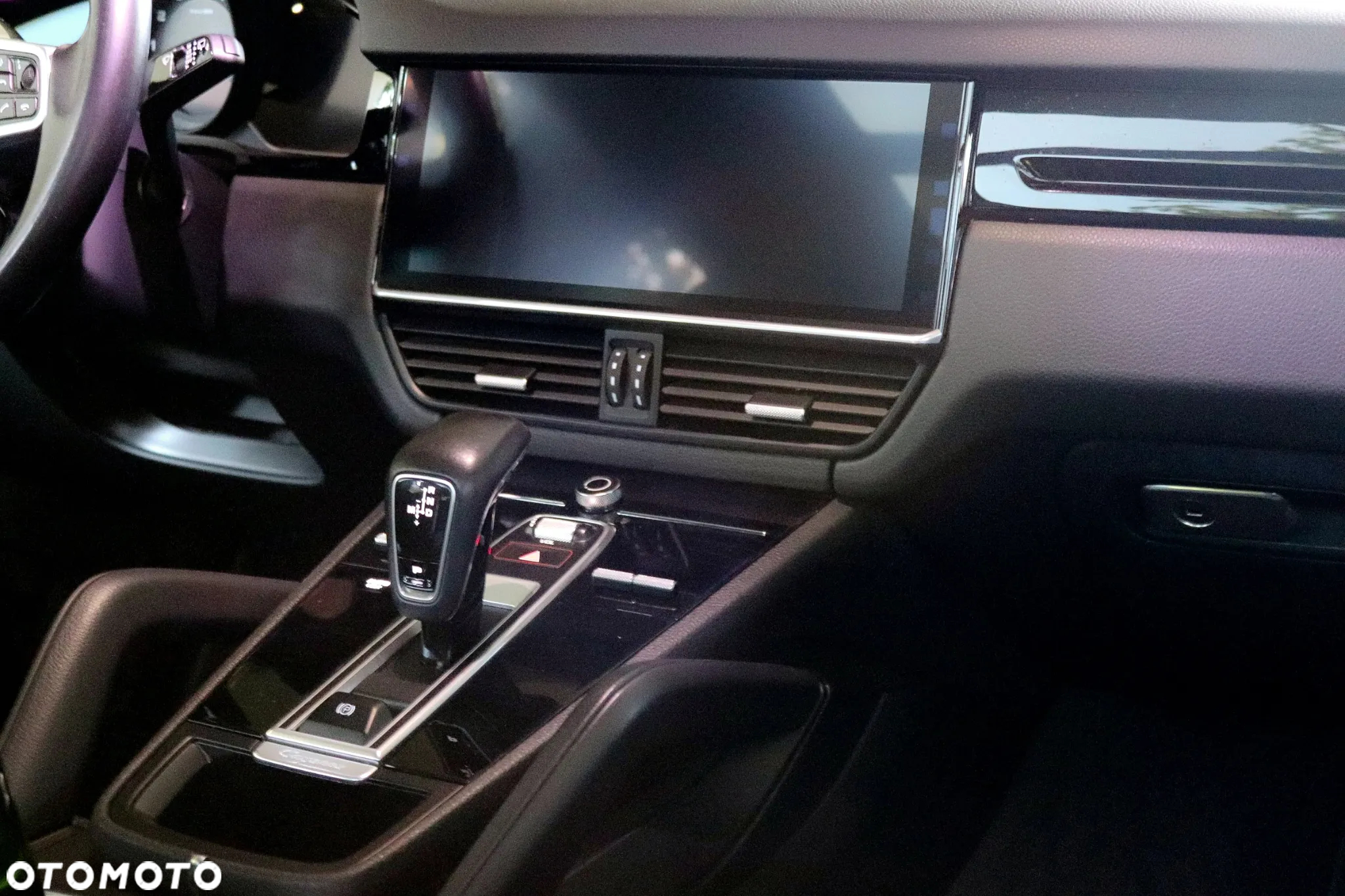 Porsche Cayenne - 6