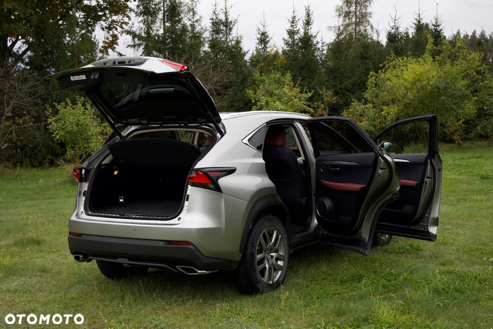 Lexus NX 200t Comfort AWD - 24
