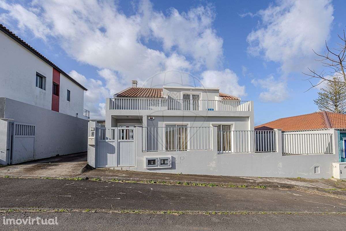 Moradia T4 para venda - Grande imagem: 2/31