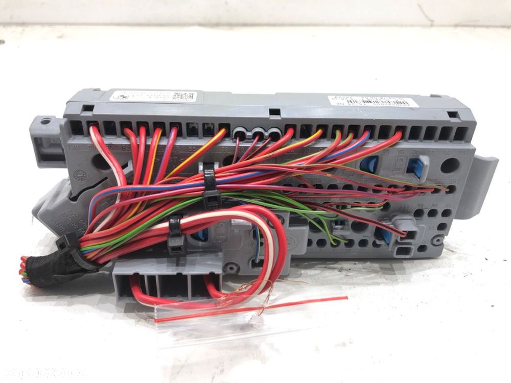 SKRZYNKA BEZPIECZNIKÓW  BMW 5 (G30, F90) 2016 - 2022 530 e Plug-in-Hybrid 135 kW [184 KM] Hybryda - 2