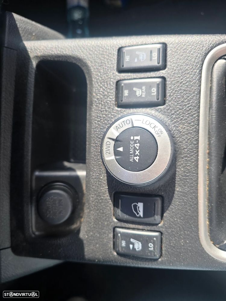 Nissan X-Trail 2.0 DCi 4x4 DPF SE - 11