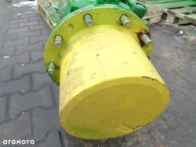 Most układ planetarny mechanizm różnicowy John Deere 6250R - 6