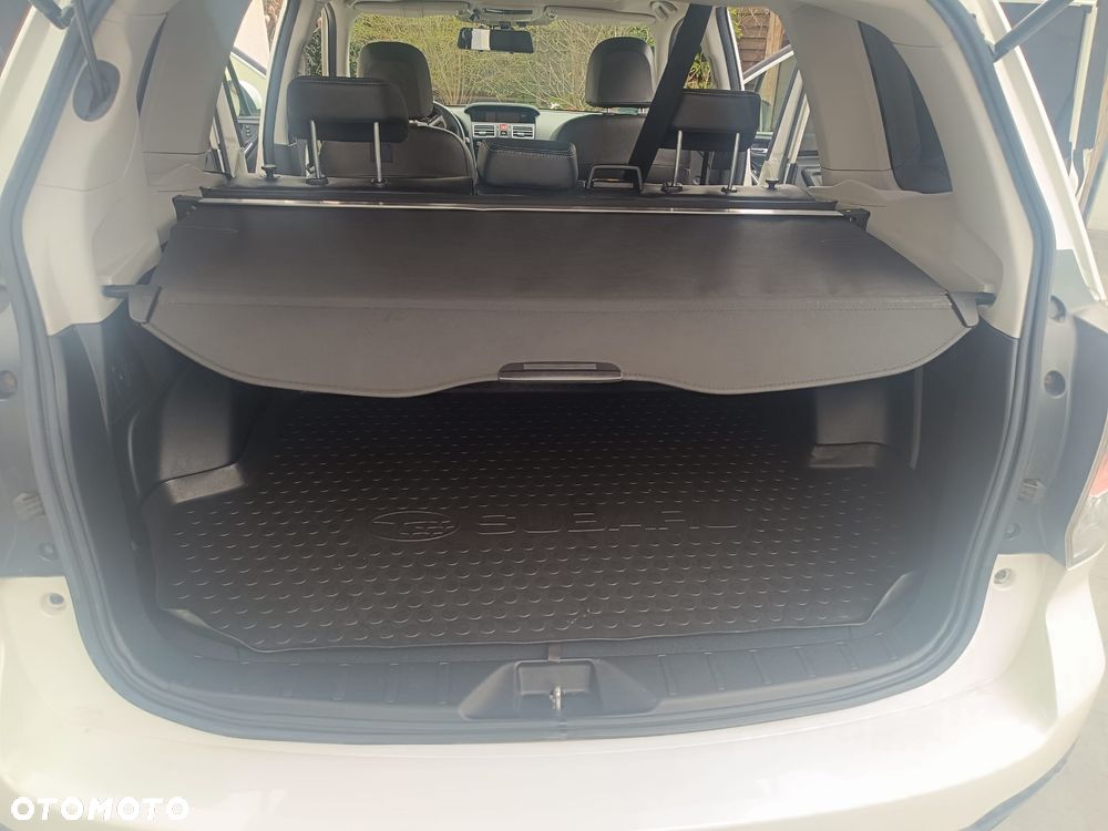 Subaru Forester 2.0 XT Sport Lineartronic - 14