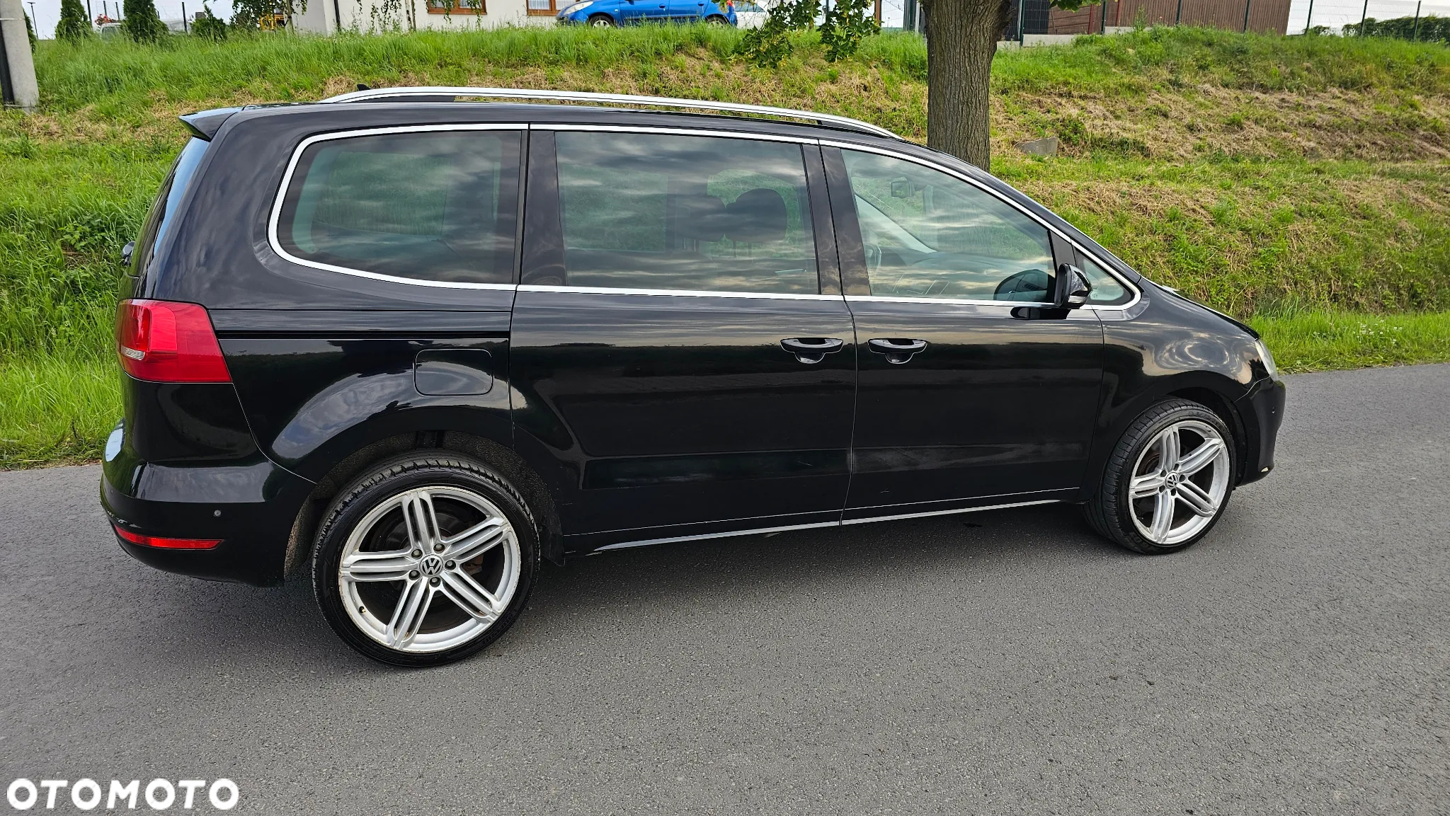Volkswagen Sharan 2.0 TDI Comfortline DSG - 6