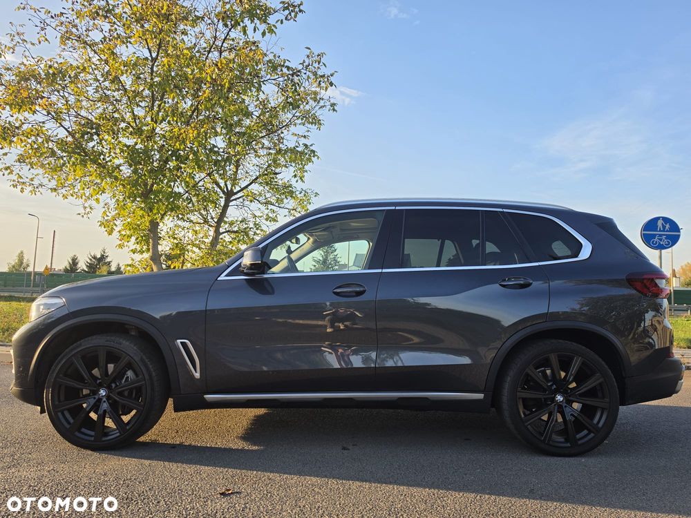 BMW X5 xDrive40i - 8