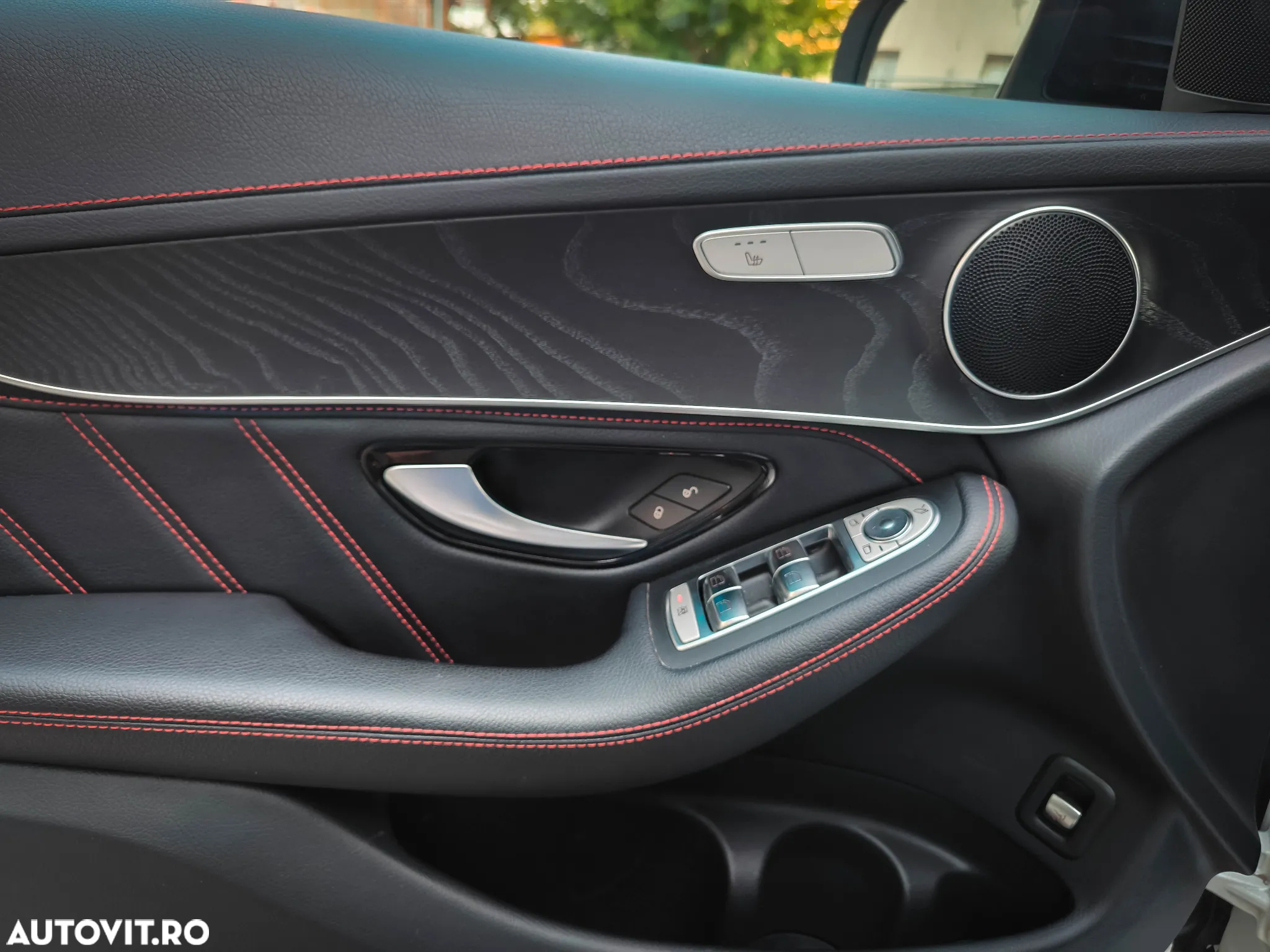 Mercedes-Benz GLC Coupe AMG 43 4Matic 9G-TRONIC - 27