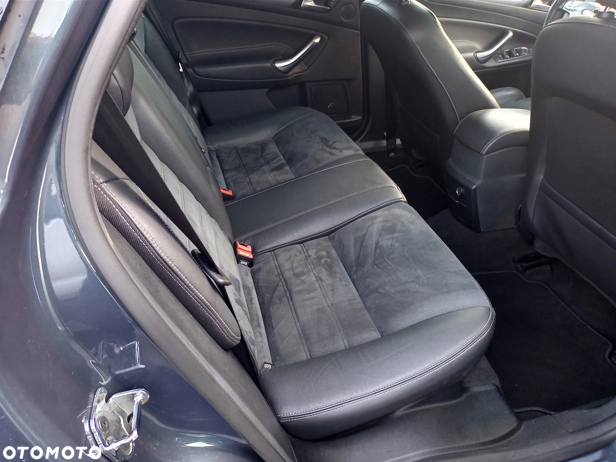 Ford Mondeo 1.6 TDCi Platinium X Plus (Titanium) - 17