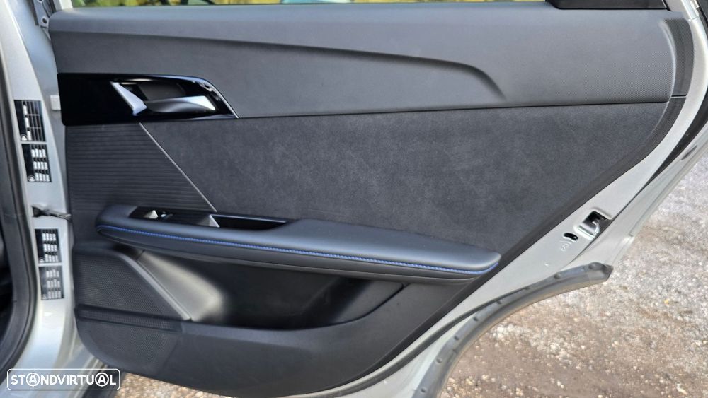 MG MG4 64 kWh Luxury - 60