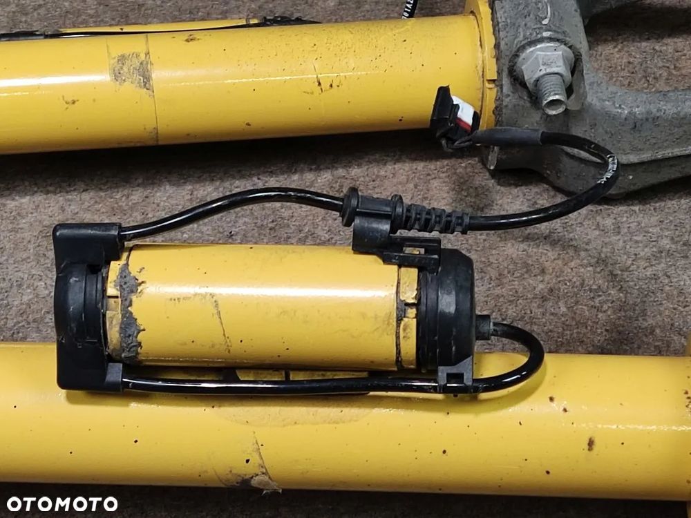 JEEP GRAND CHEROKEE WK2 6.4 SRT 16-21r Mcpherson Amortyzator Prawy Lewy - 7