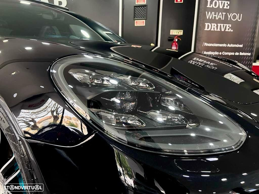 Porsche Panamera 4 S - 11