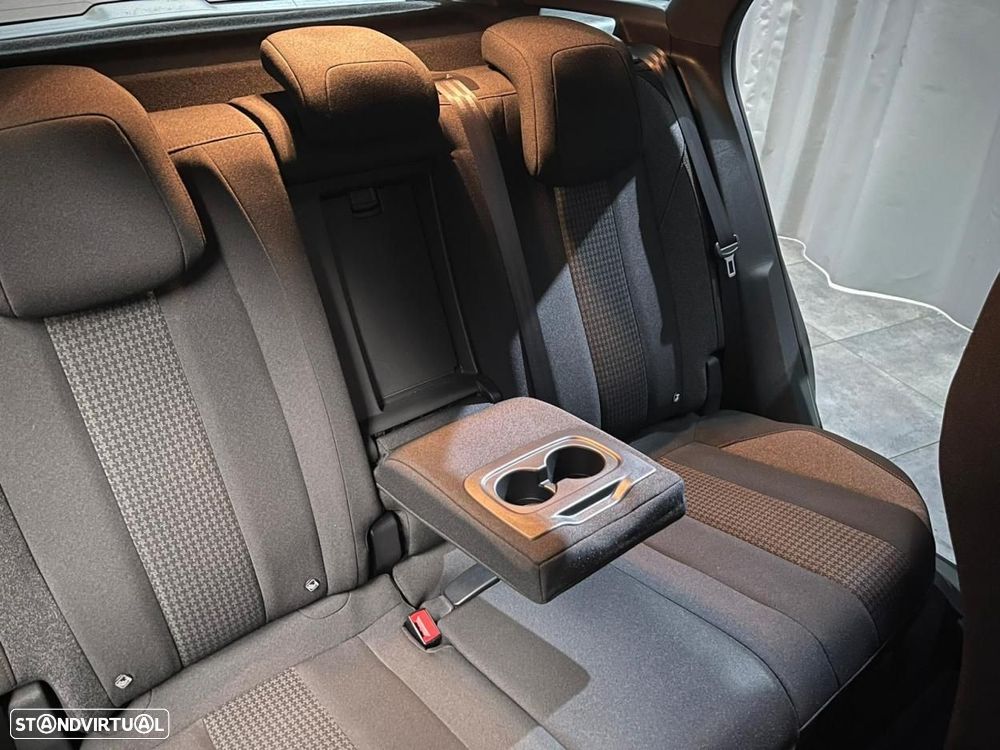 Peugeot 3008 BlueHDi 130 Stop & Start EAT8 Active Pack - 13