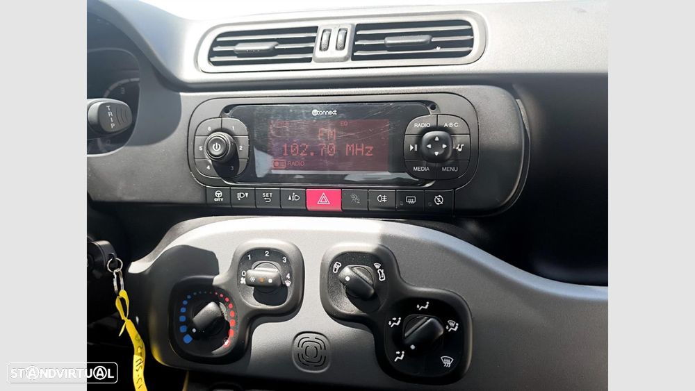 Fiat Panda 1.0 Hybrid City Life — fotografia 19