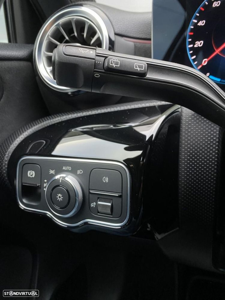 Mercedes-Benz A 180 d AMG Line Aut. - 14