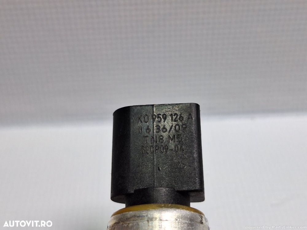 Senzor presiune AC VOLKSWAGEN PASSAT Variant (3C5) [ 2005 - 2011 ] TDI (CBDC) 81KW|110HP OEM 1K0959126A - 4