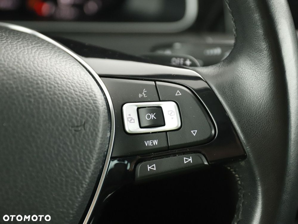 Volkswagen Golf VII 2.0 TDI BMT Highline DSG - 20