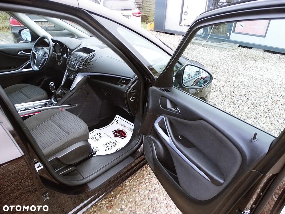 Opel Zafira Tourer 1.4 Turbo Selection - 28