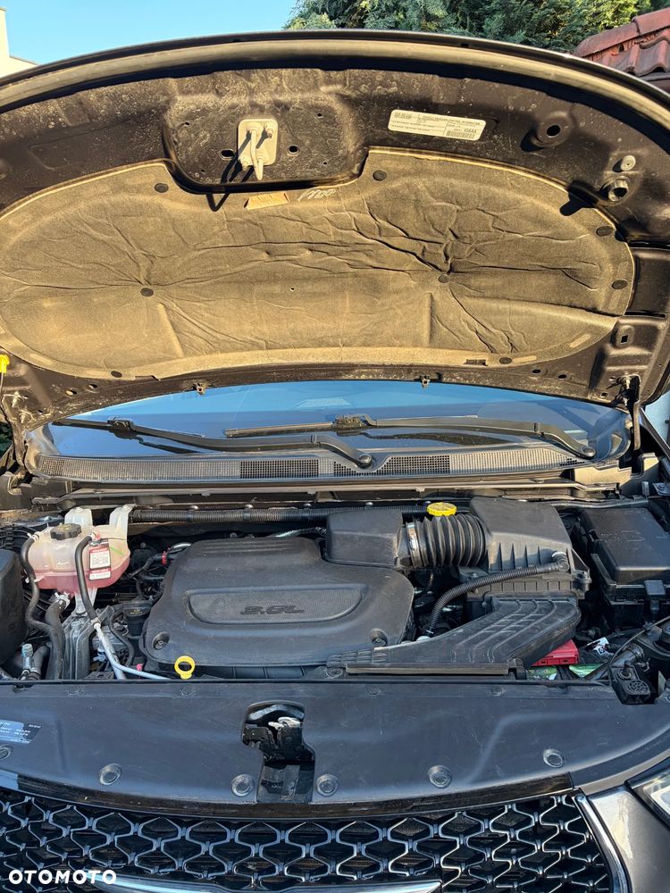 Chrysler Pacifica - 36
